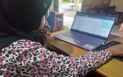 Semangat Belajar Coding Scratch, Kyra Berhasil Kembangkan Game 2D dengan Tiga Level Menantang