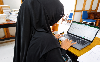 Selamat Datang Ibu Sri Hartini dari Secang! Pimpinan Provider Internet Magelang–Temanggung Pilih Upgrade Skill Komputer Bersama LKP Go Smart
